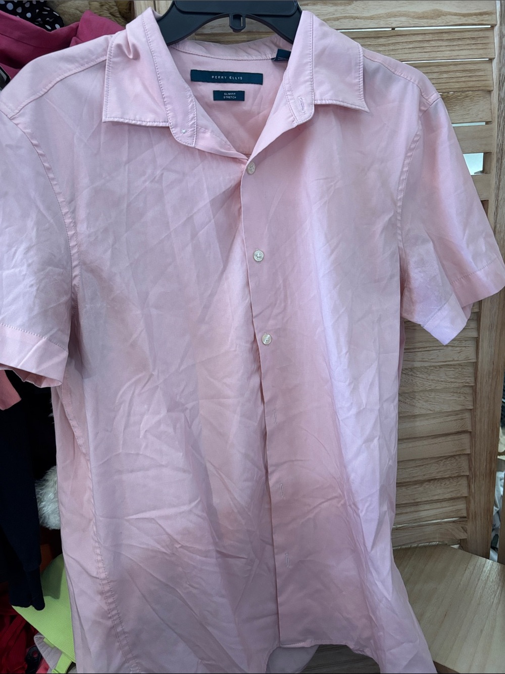 Perry Ellis Light Pink Short-Sleeve Button-Down Shirt Medium